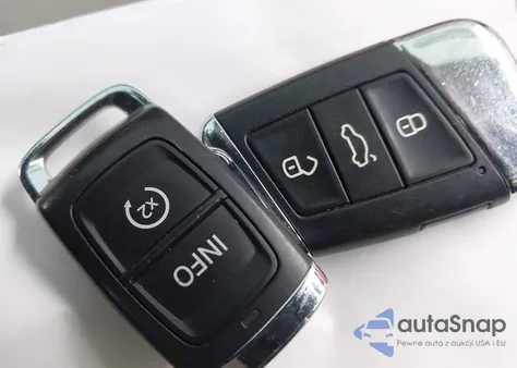 2021 Volkswagen Atlas 2.0T Se from USA, damaged, VIN 1V2LP2CA3MC582154